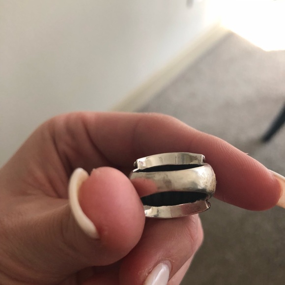 Silver ring - Picture 4 of 4